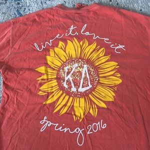 Kappa Delta "KD" Sorority Salmon-Pink Graphic T-Shirt Sz Medium